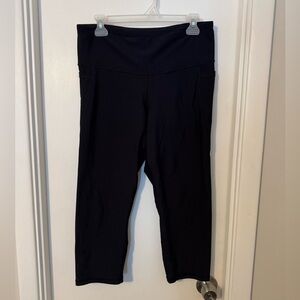 Old Navy active black high-rise leggings size XL with pockets